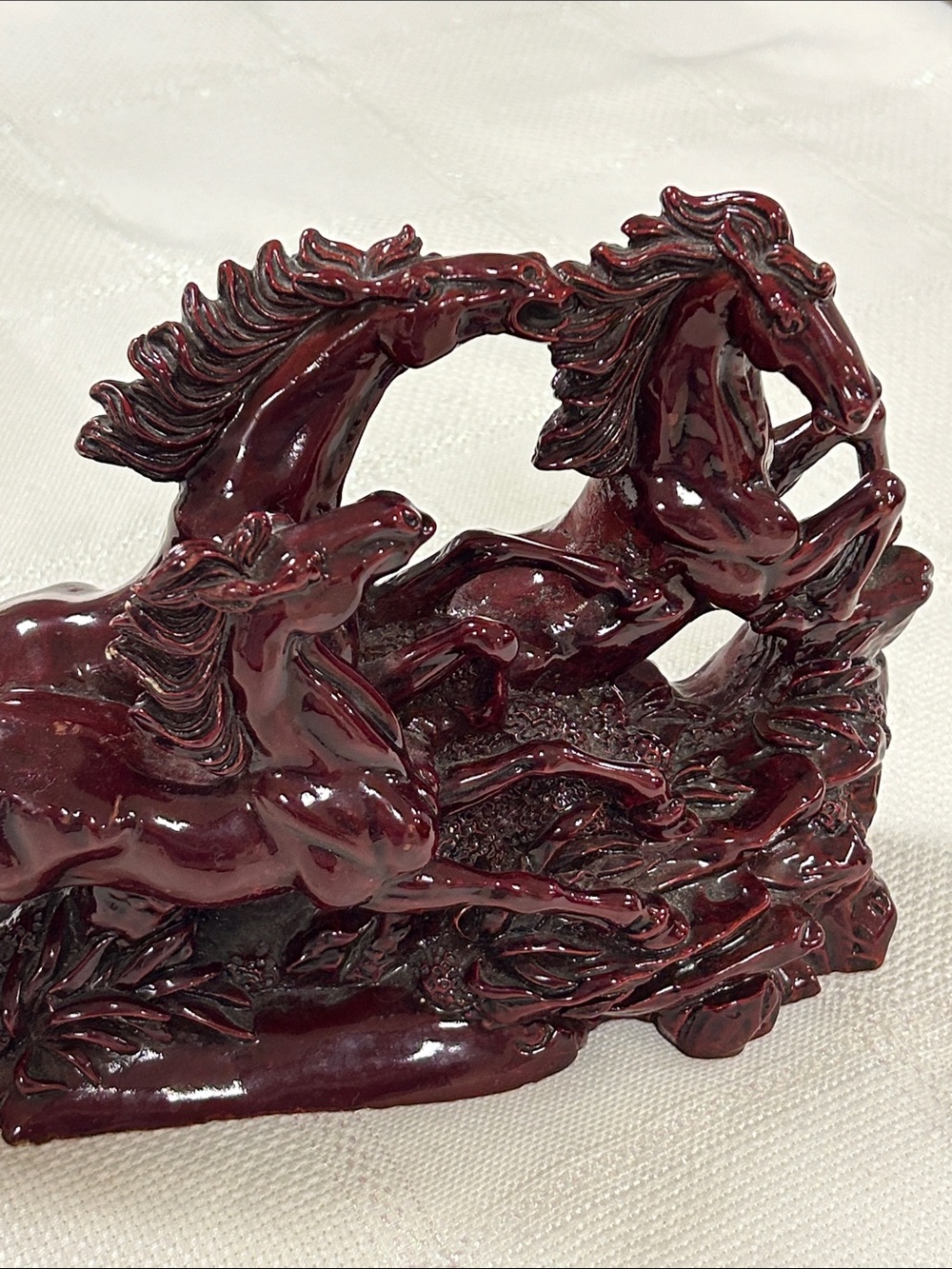 Decorative Galloping Horse Accent - Deep Burgundy image 2
